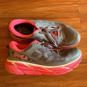 Hoka running shoes size 11 Clifton2